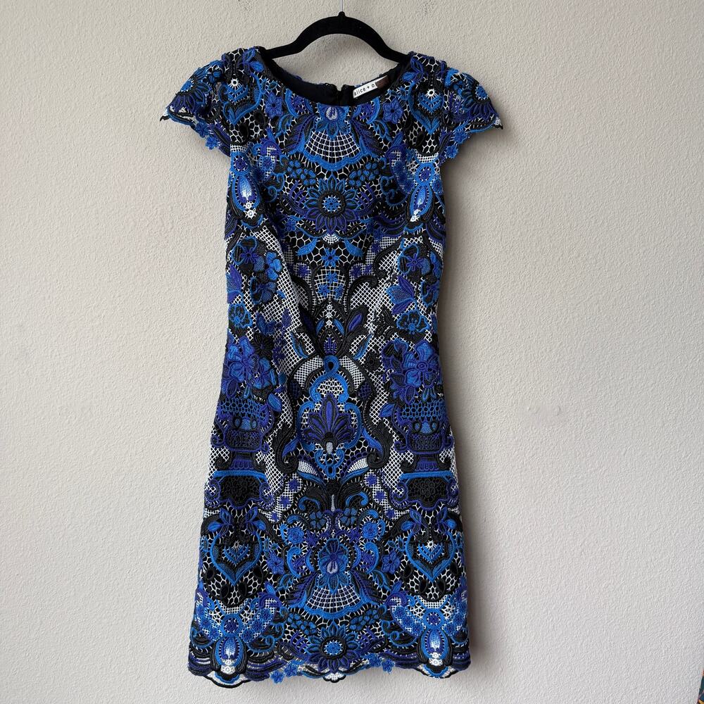 Alice + Olivia Nakia Blue Black Guipure Lace Dress Size 4 - Picture 2 of 6